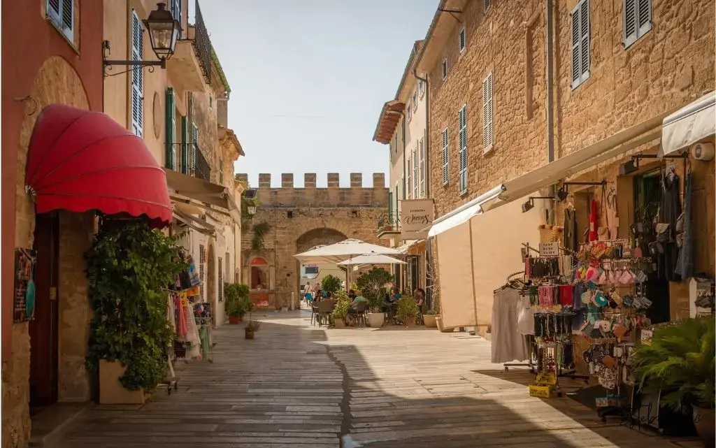 Das Wetter in Alcudia im Sommer und Winter