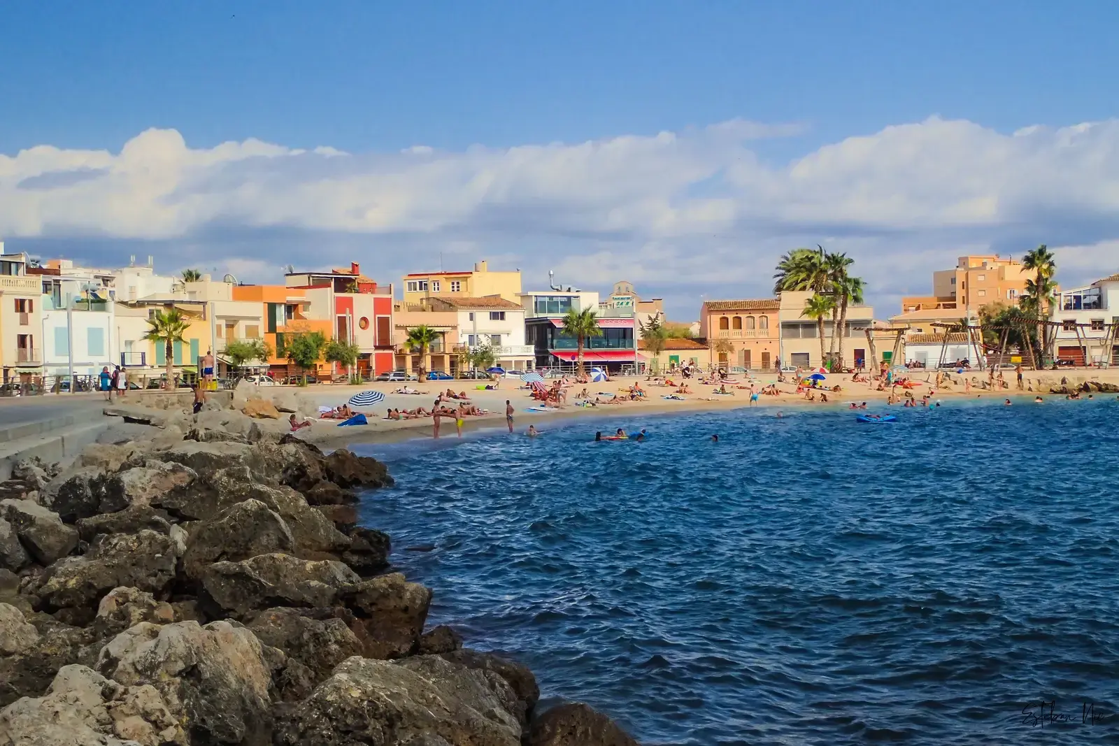 Die 20 besten Strandbars auf Mallorca: Ein Leitfaden für das Glück an der Küste