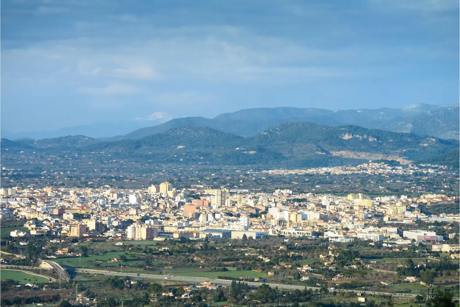 Die bezaubernde Welt der Weinkellerei Los Dos Caballeros